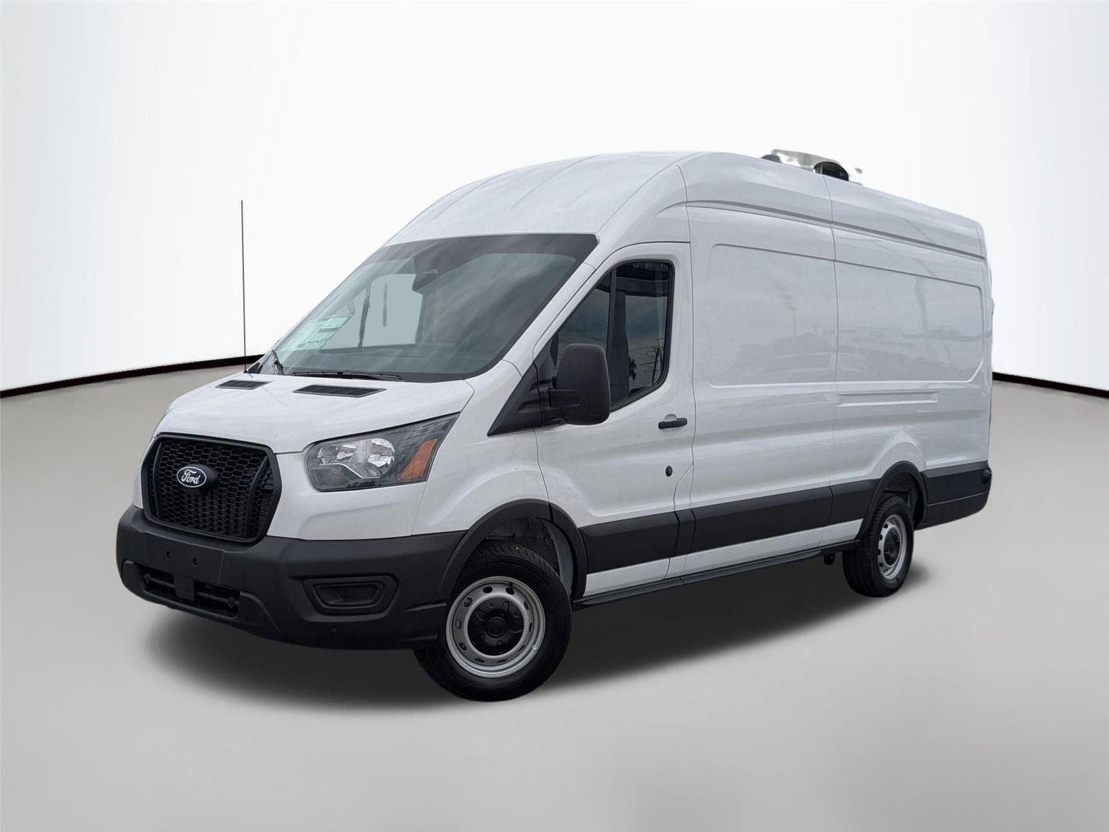 New 2026 Oxford White Ford Cargo Van image 1