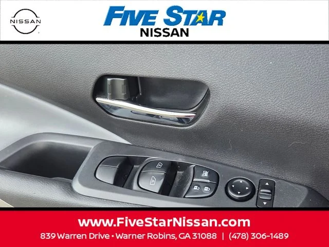 Used 2023 Red Nissan SR image 30