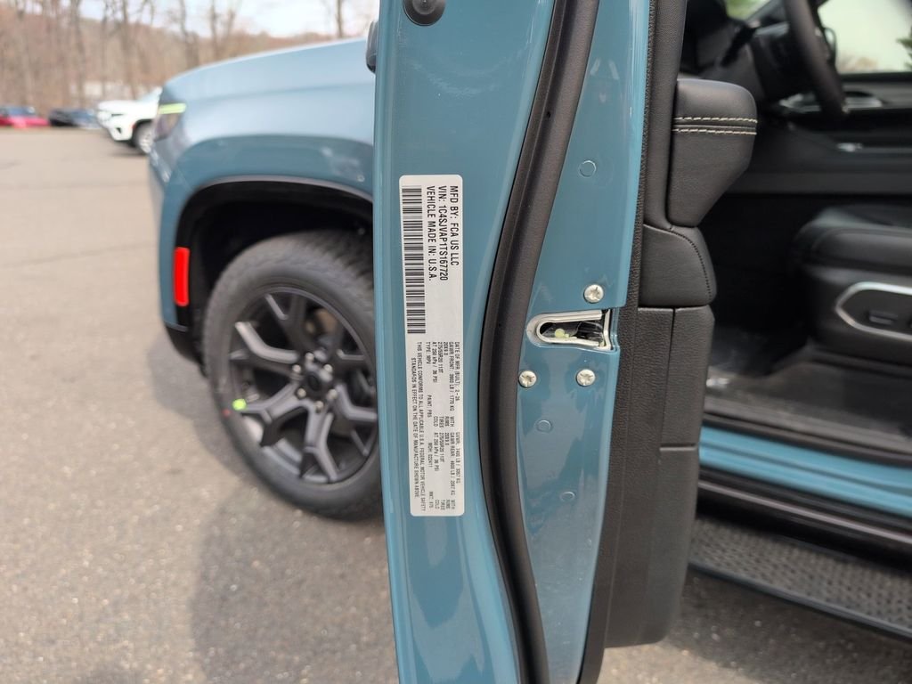 New 2026 Steel Blue Exterior Paint Jeep Upland image 31