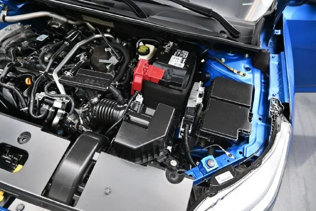Used 2020 Blue Nissan SV image 37