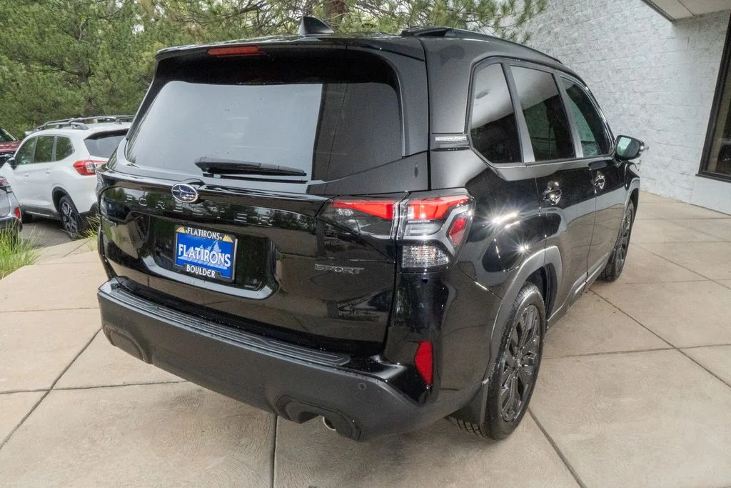 New 2026 CRYSTAL BLACK SILICA Subaru Sport Onyx Edition image 6