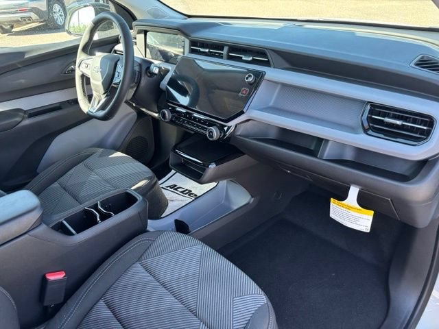 2027 Chevrolet Bolt LT - Photo 21
