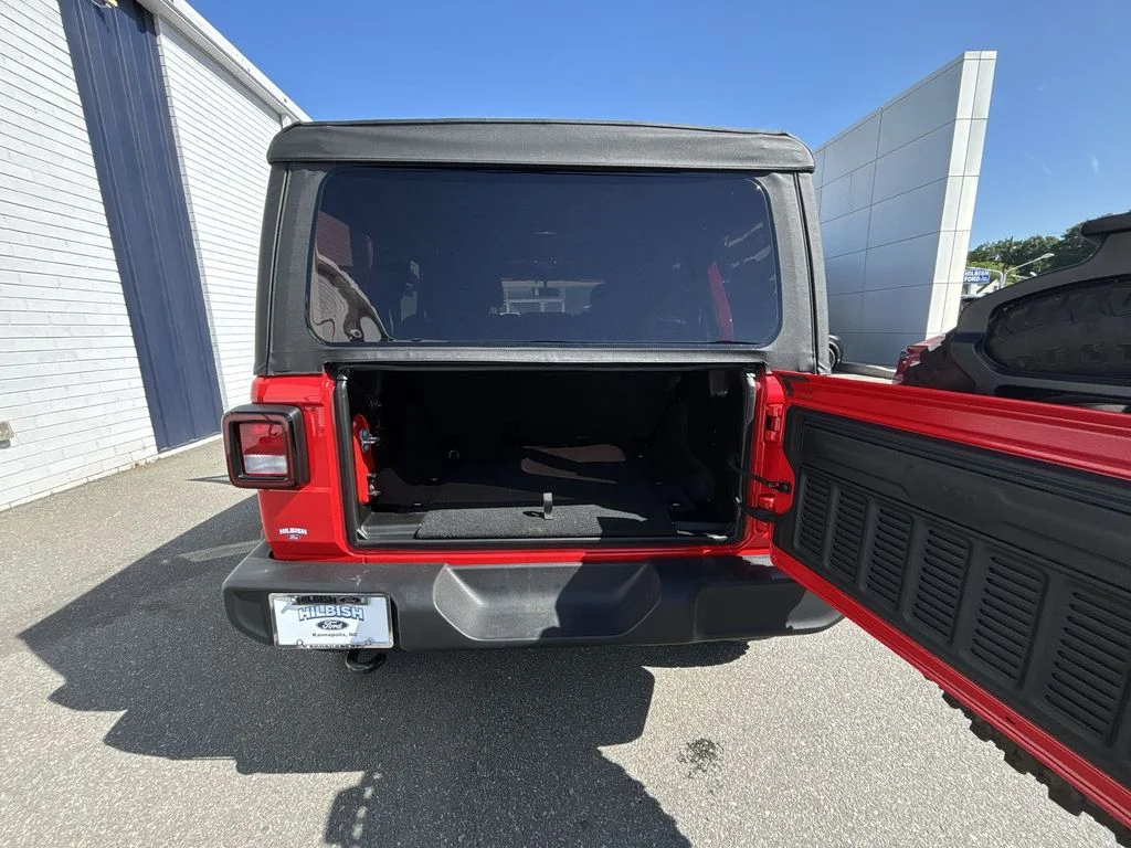 Used 2021 Red Jeep Unlimited Willys image 20