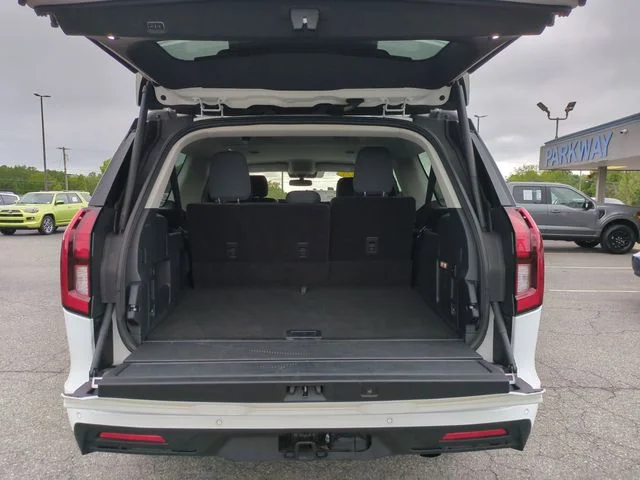 Used 2025 White Ford Active image 31