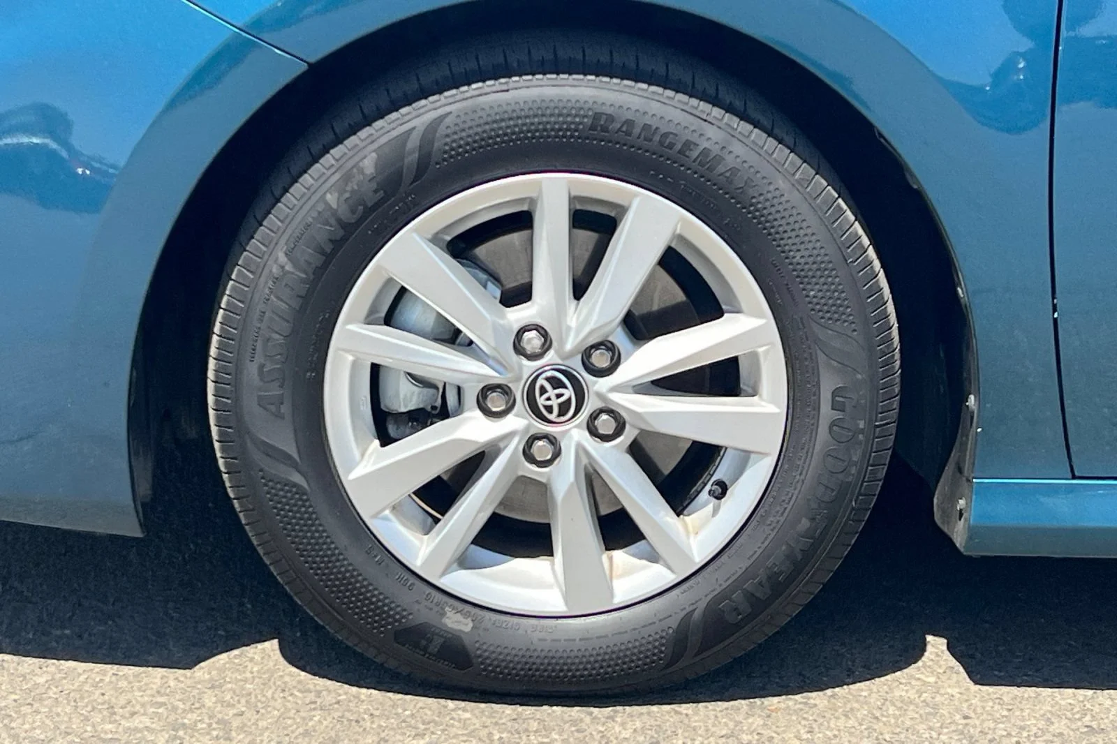 Used 2025 Blue Toyota LE image 25