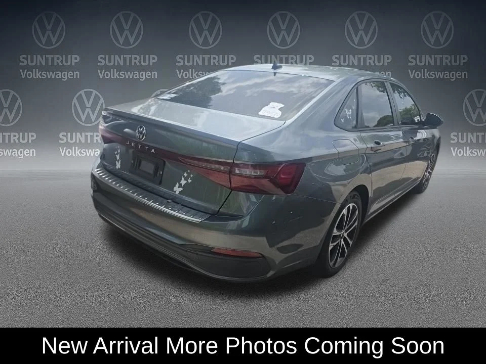 Used 2025 Gray Volkswagen 1.5T Sport image 2