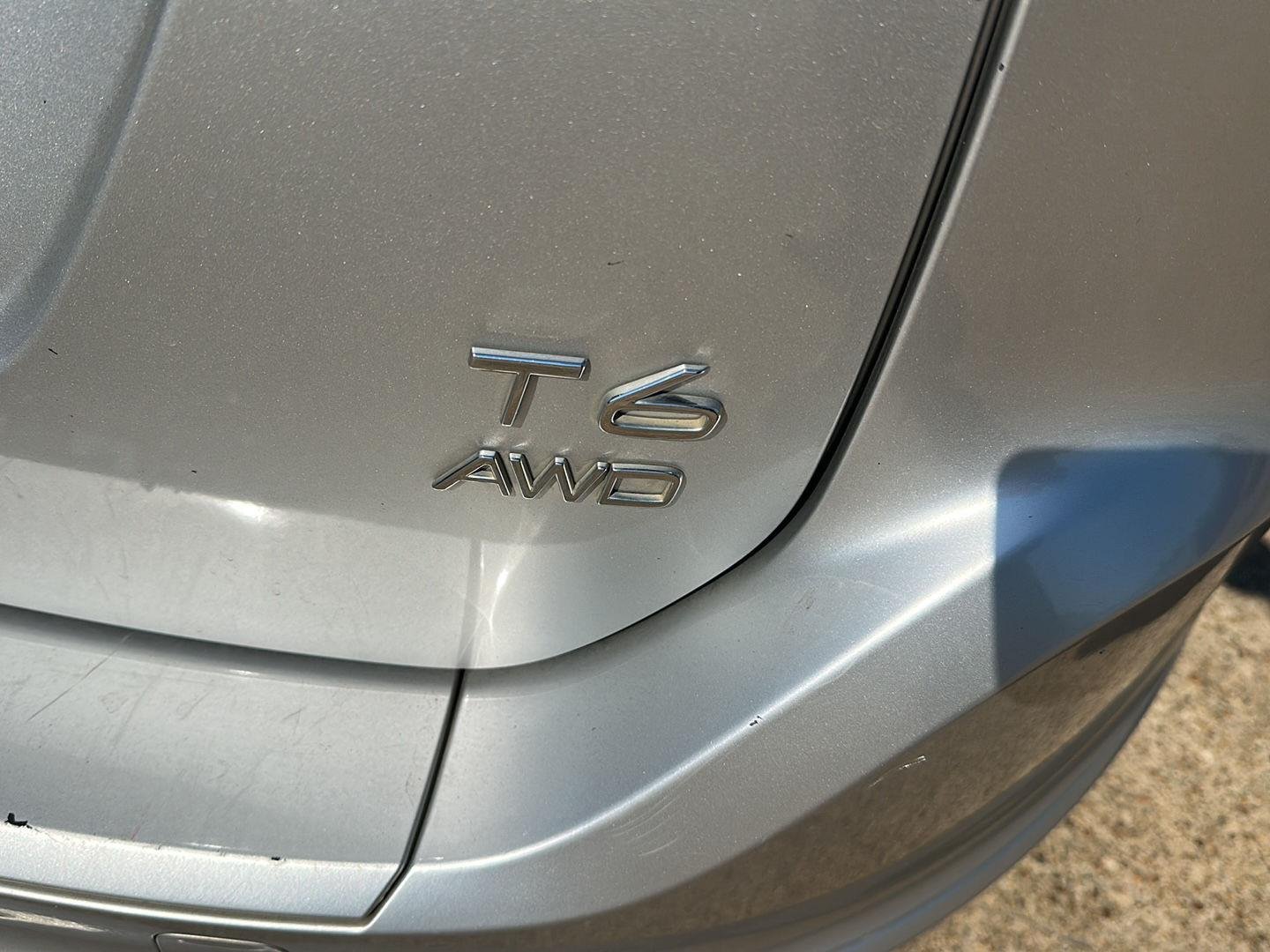 Used 2015 Bright Silver Metallic Volvo T6 image 4