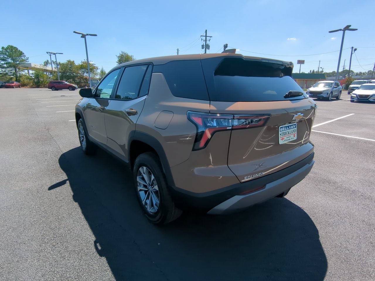 2027 Chevrolet Equinox LT - Photo 6