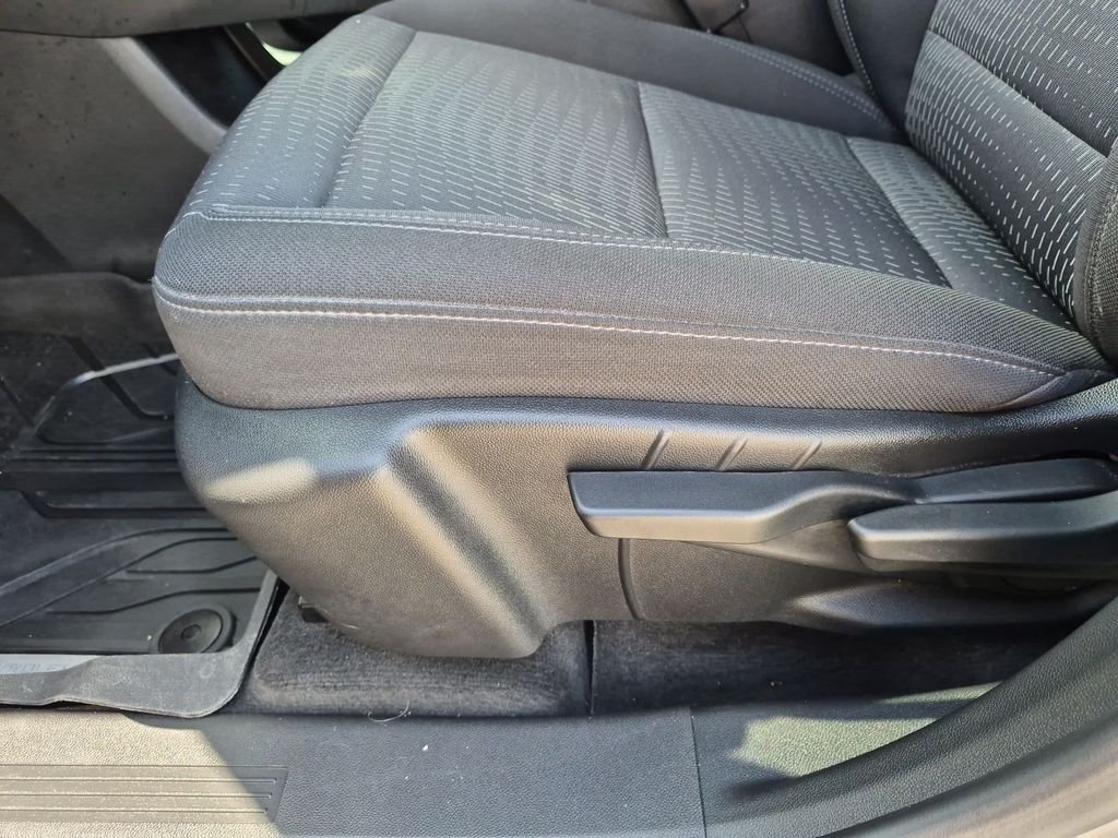 Used 2025 Gray Chevrolet LT image 13