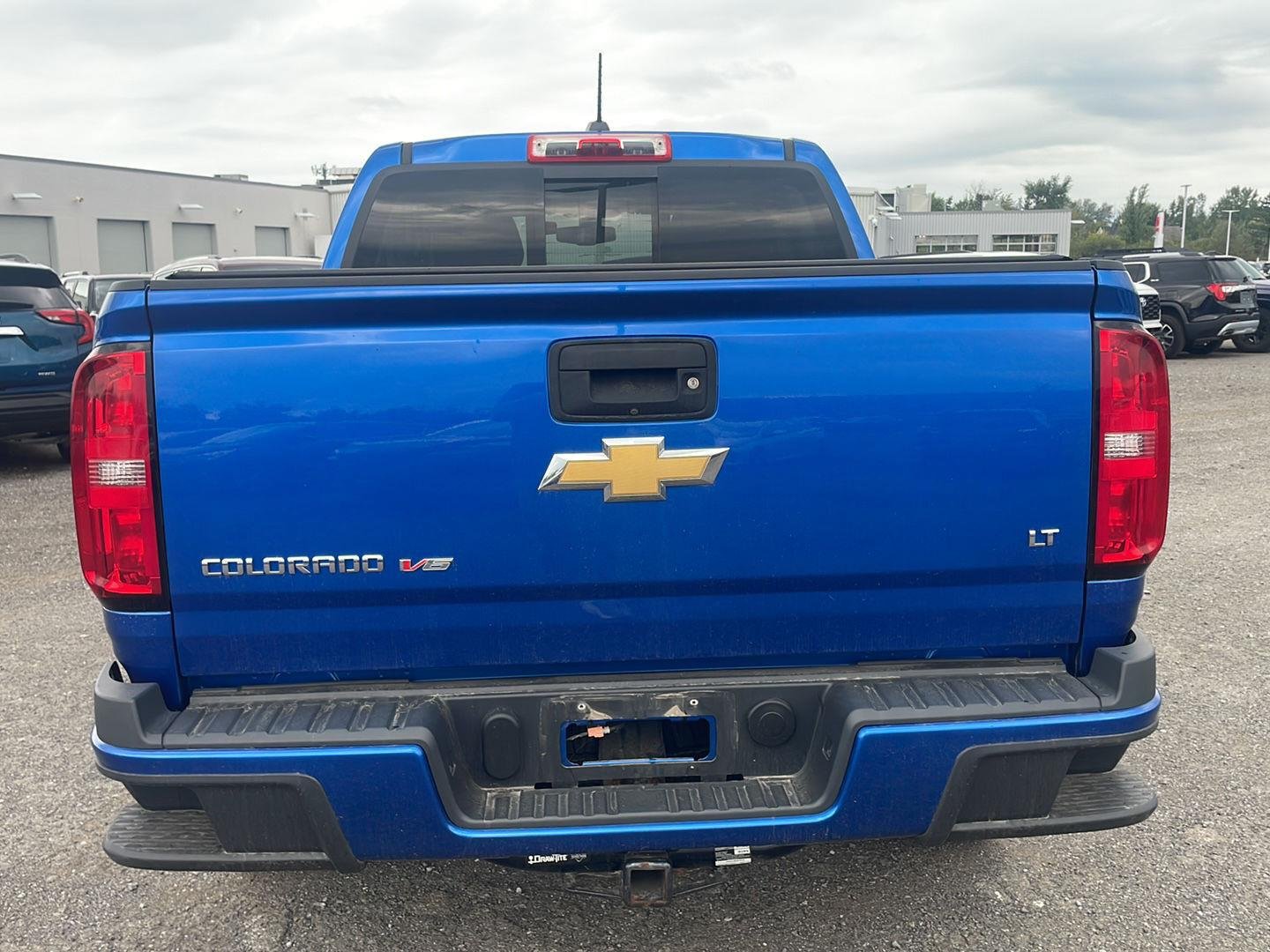 Used 2019 Kinetic Blue Metallic Chevrolet 4WD LT image 11
