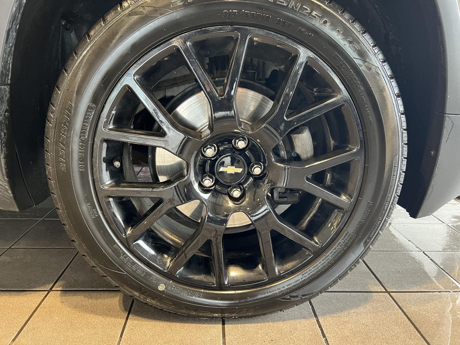 Used 2022 SUMMIT WHITE Chevrolet LT image 8