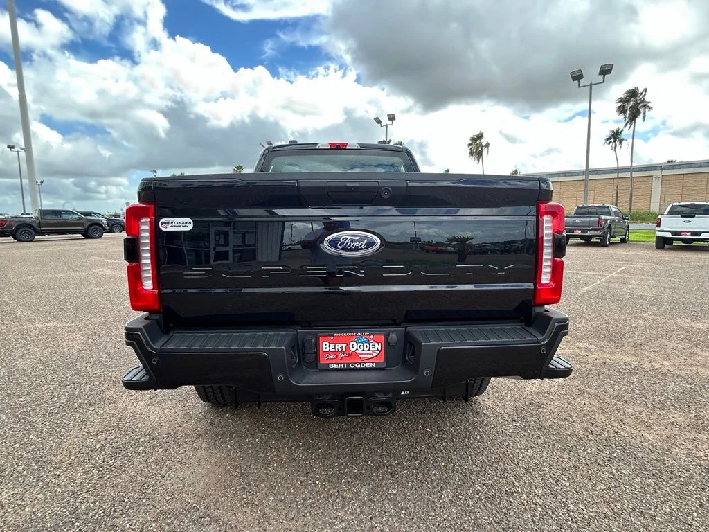 2026 Ford F-250 Super Duty XL - Photo 6