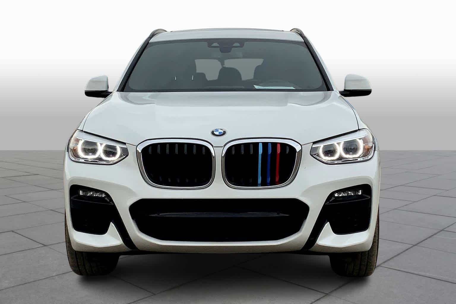 Used 2021 Alpine White BMW xDrive30e image 3