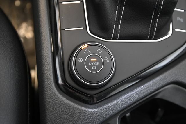New 2026 Gray Volkswagen 1.5T SEL image 26