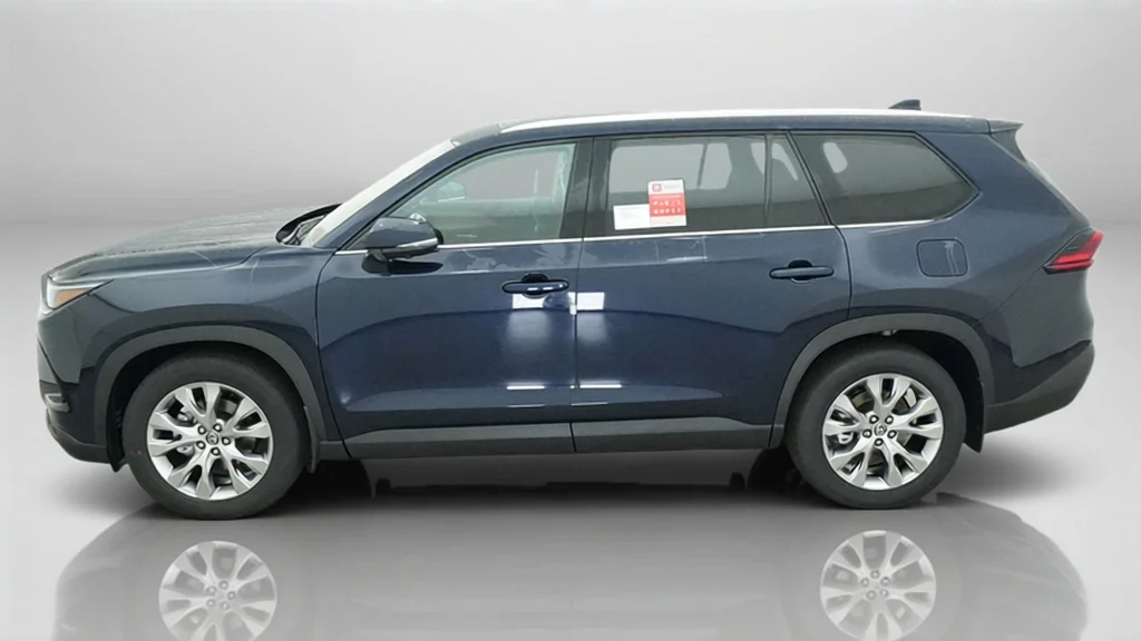 New 2026 Blueprint Toyota Hybrid Limited image 2