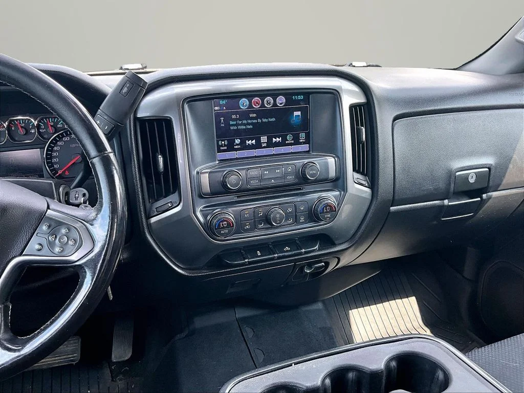 Used 2019 Black Chevrolet LT image 6