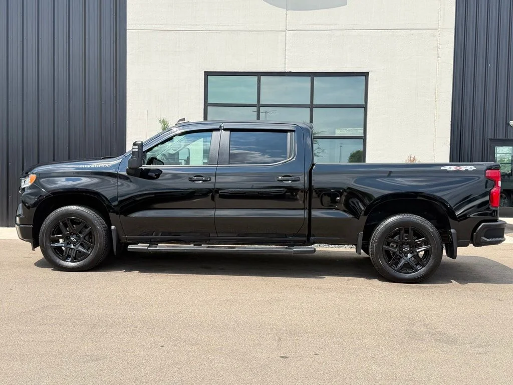 Used 2023 Black Chevrolet RST image 2
