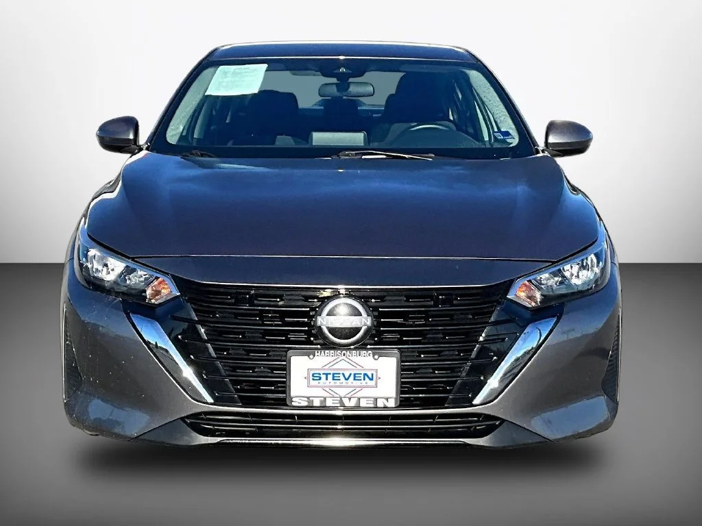 Used 2024 Gray Nissan SV image 2