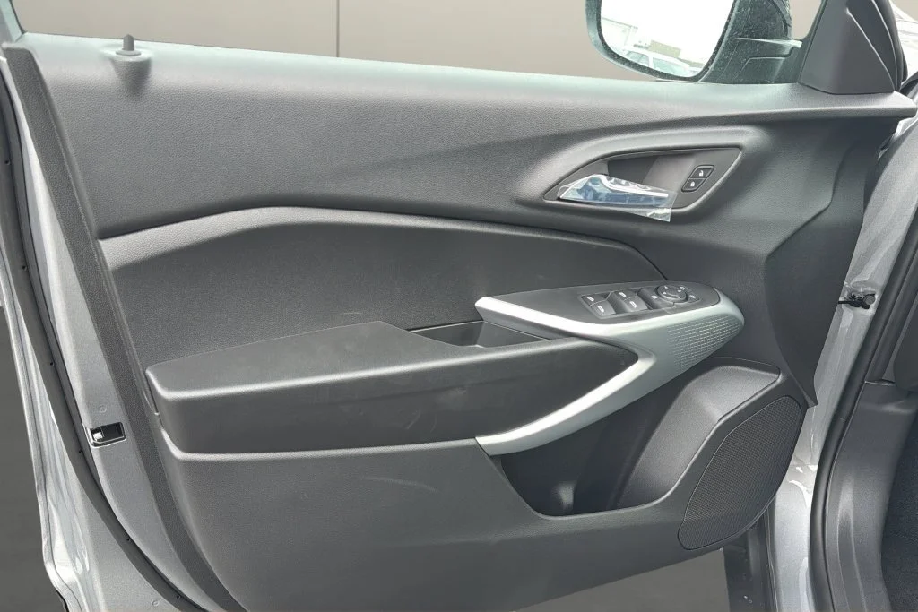 New 2026 Sterling Gray Metallic Chevrolet 1RS image 14