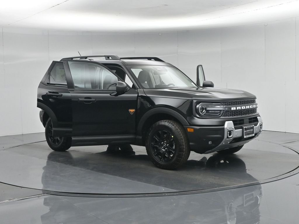 New 2026 Shadow Black Ford Badlands image 32