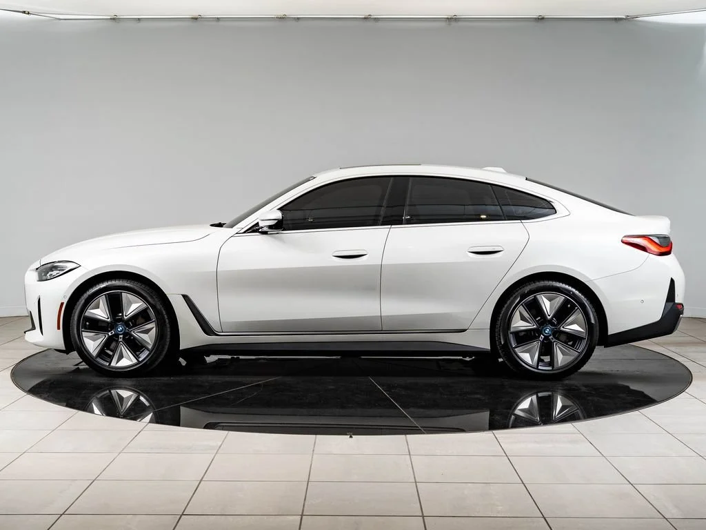 Used 2023 Mineral White Metallic BMW eDrive35 image 5