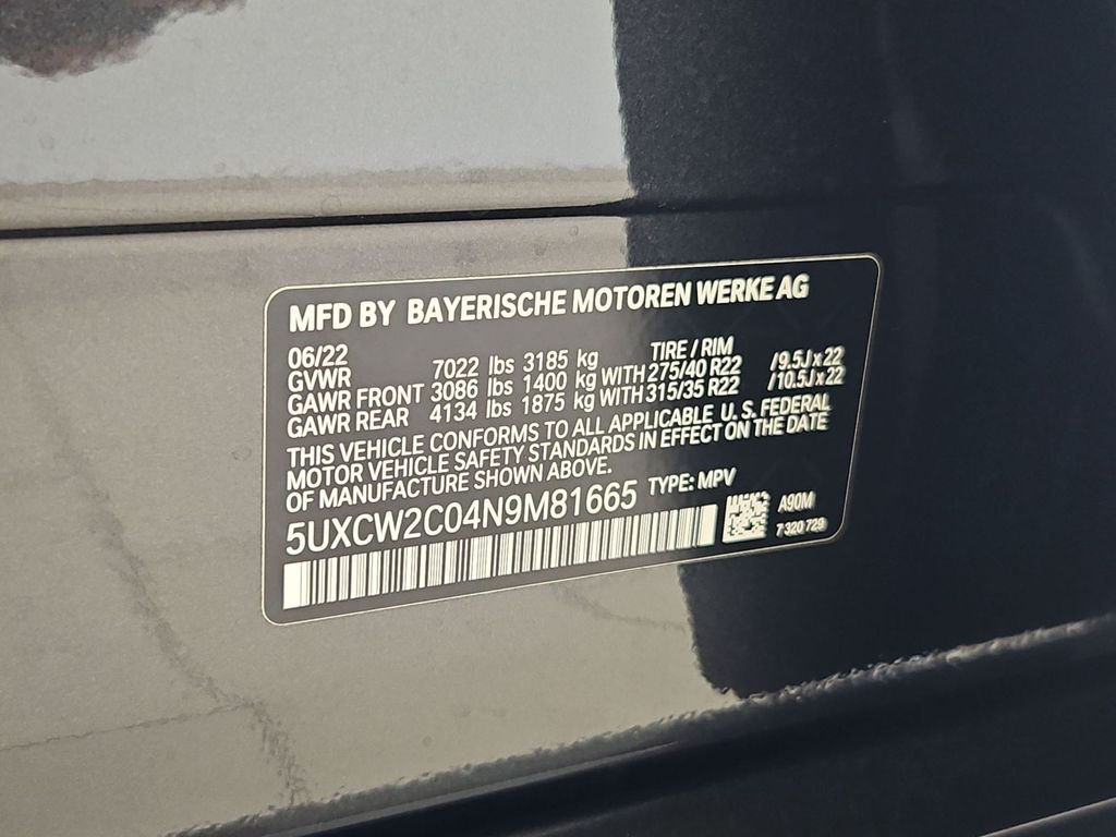 Used 2022 Dark Graphite Metallic BMW xDrive40i image 32