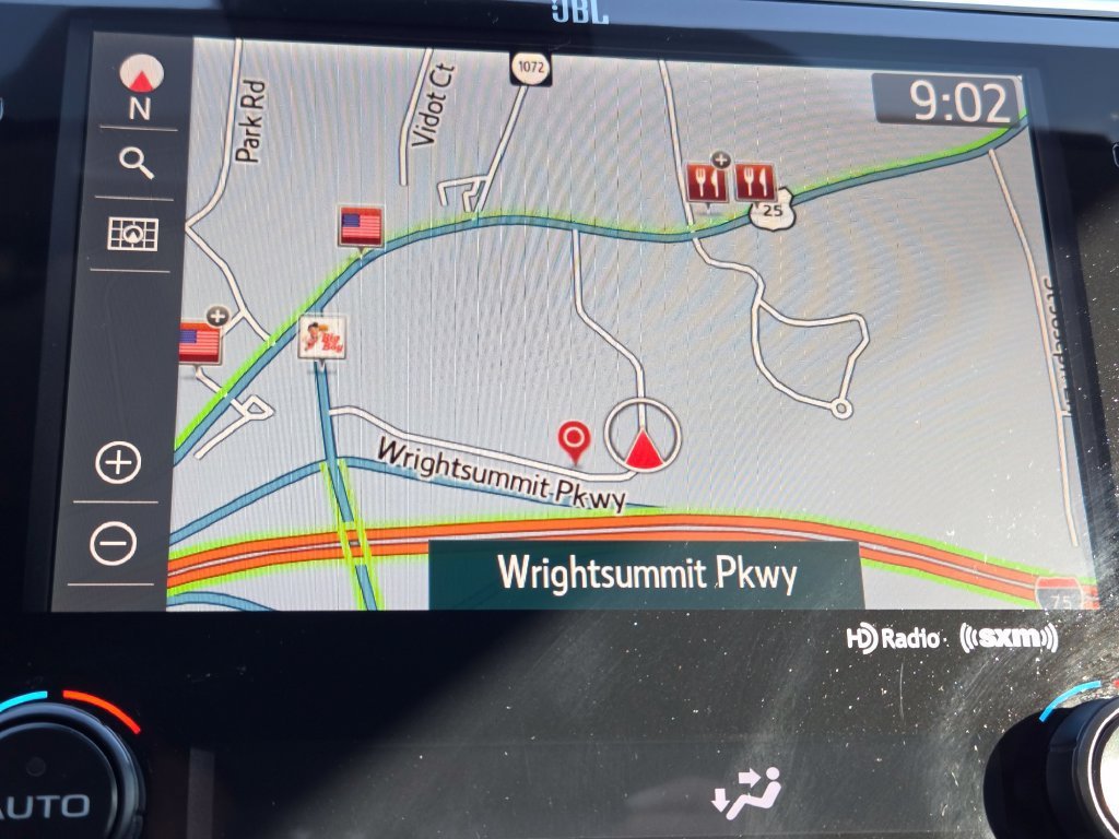 Used 2020 Wind Chill Pearl Toyota XSE V6 image 9