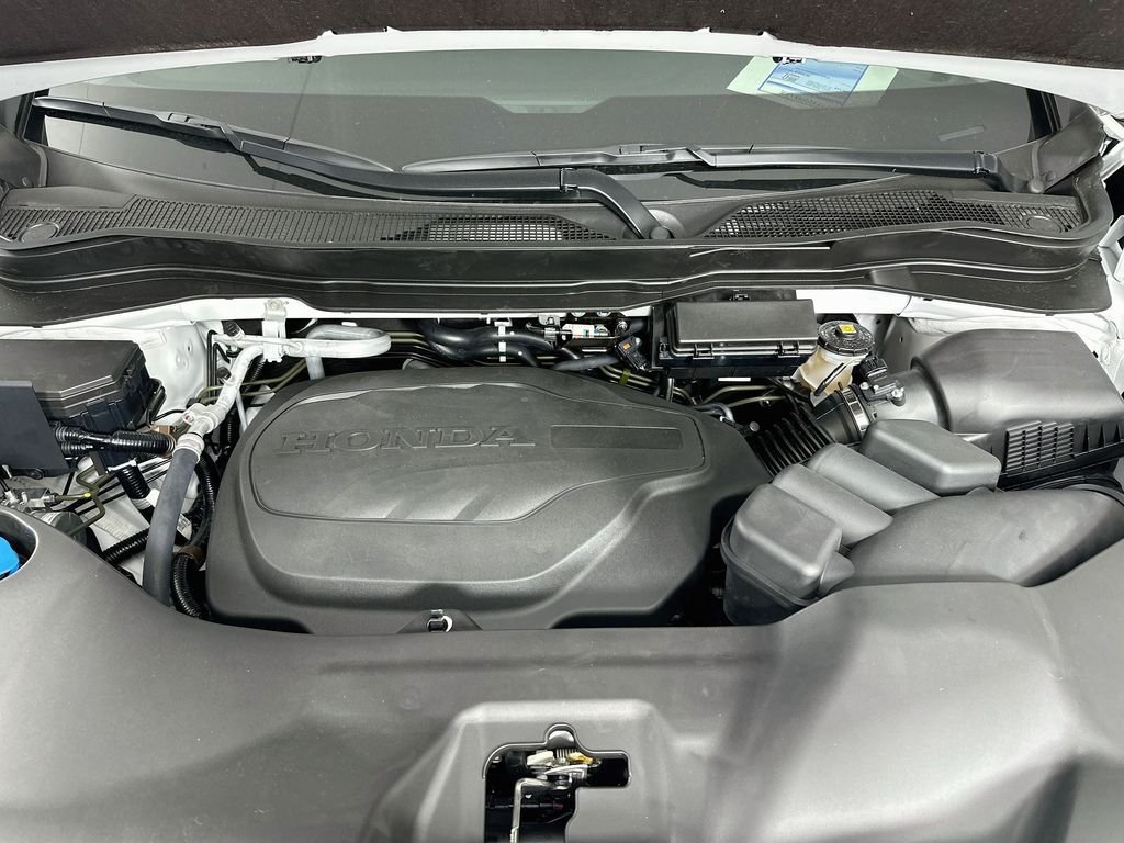 New 2026 Platinum White Pearl Honda RTL image 30