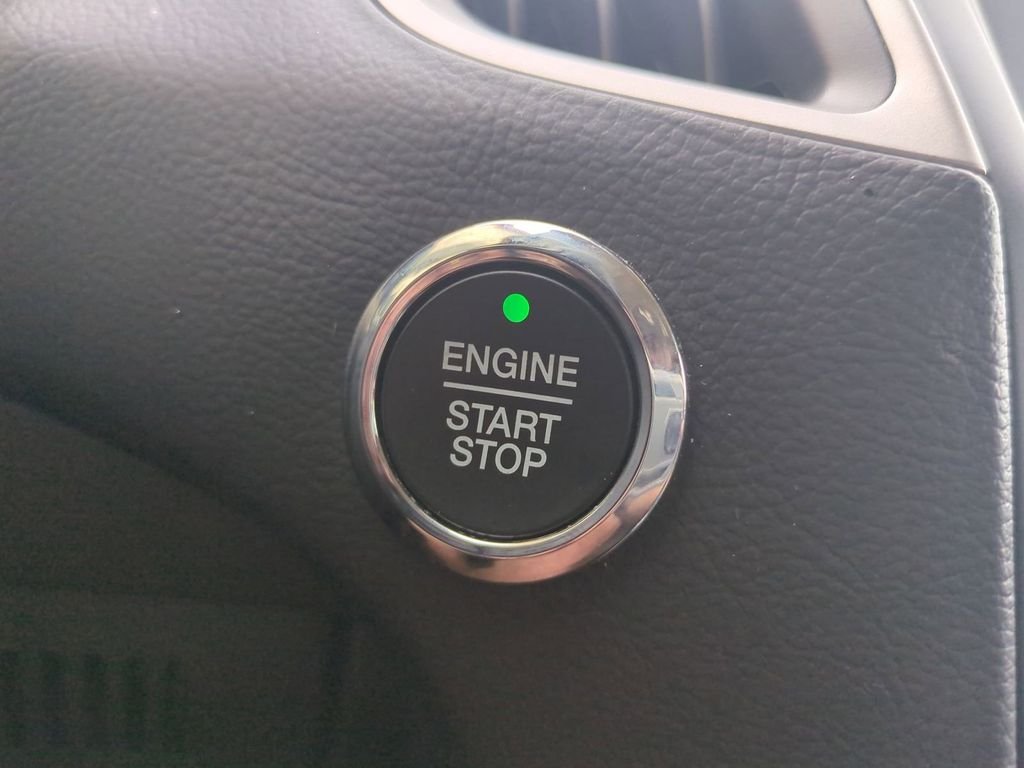 2021 Ford Edge SE - Photo 35