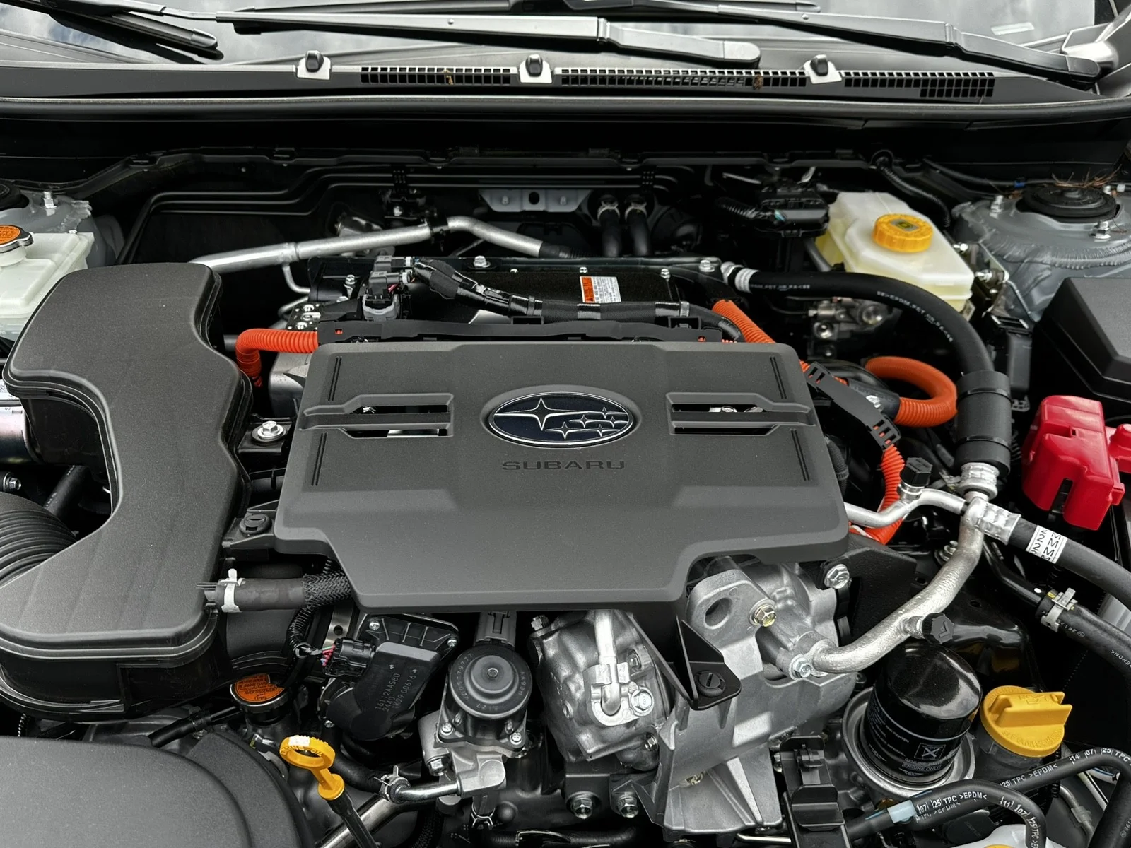 New 2026 SAND DUNE PEARL Subaru Limited Hybrid image 18