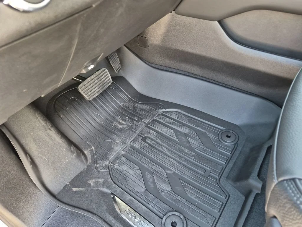 2026 GMC Yukon XL Denali - Photo 22