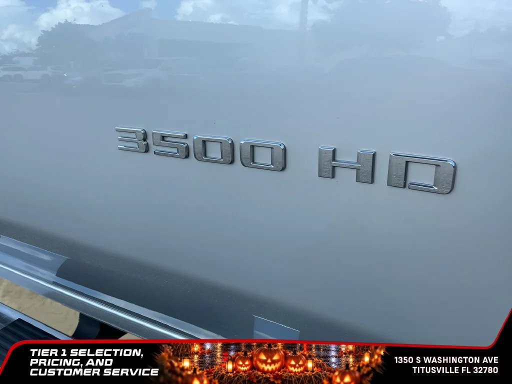 Used 2020 SILVER ICE METALLIC Chevrolet High Country image 36