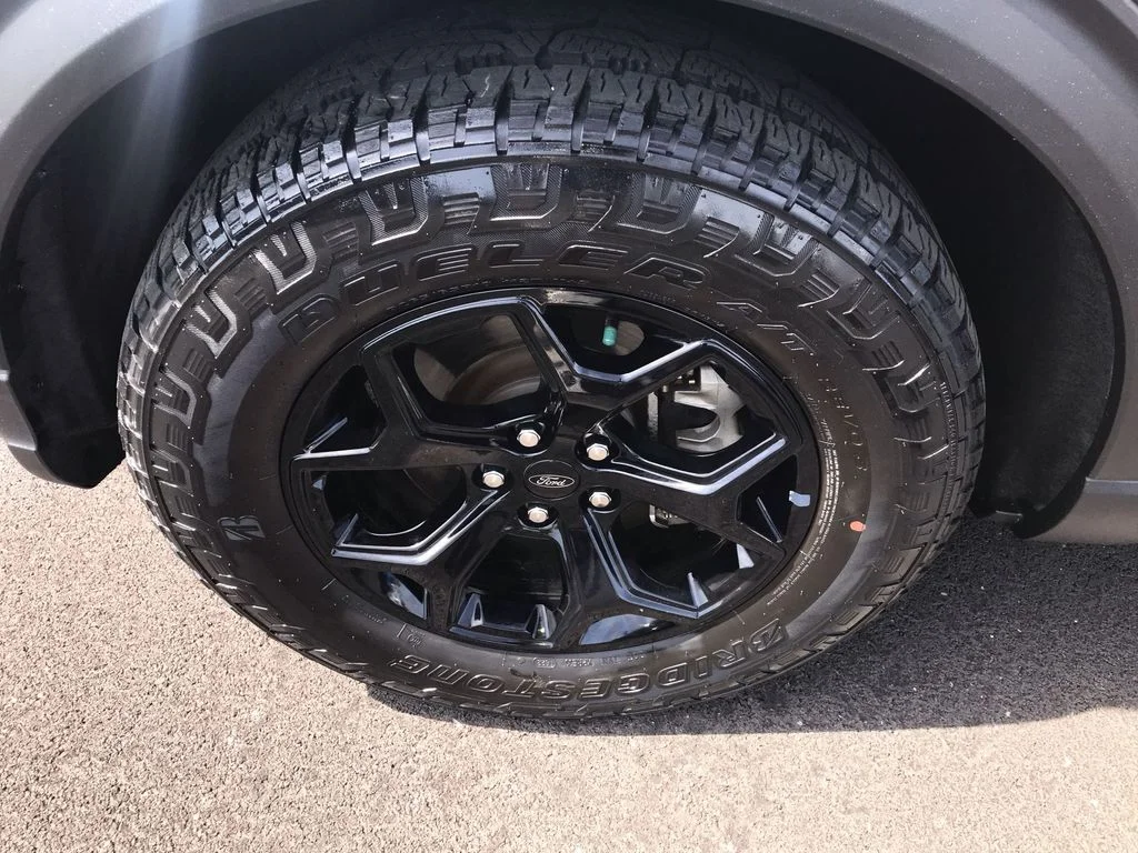 Used 2023 Green Ford Timberline image 10