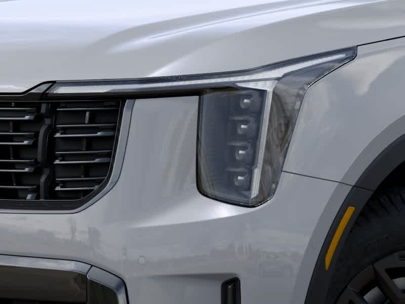New 2026 Wolf Gray Kia X-Pro SX Prestige image 10
