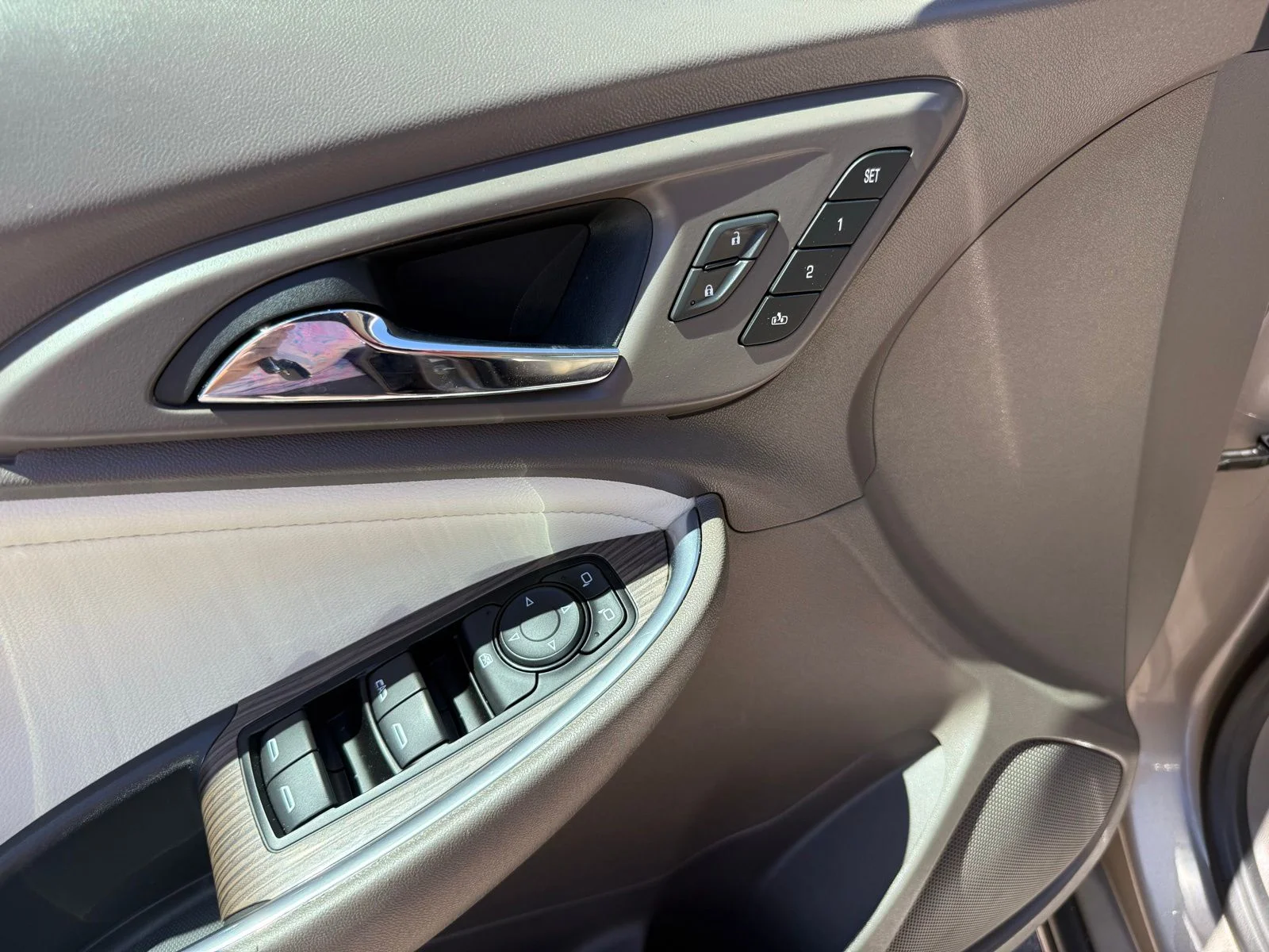 2024 Chevrolet Malibu 2LT - Photo 12