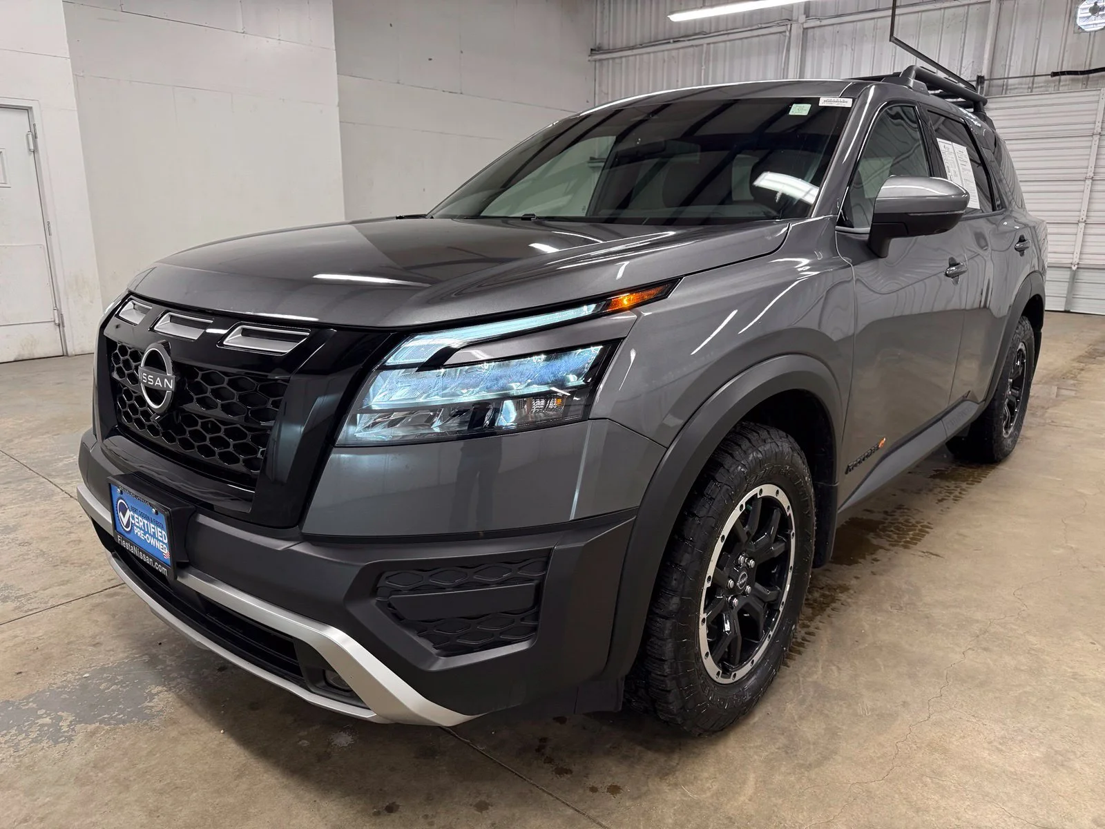 Used 2025 Gray Nissan Rock Creek image 3