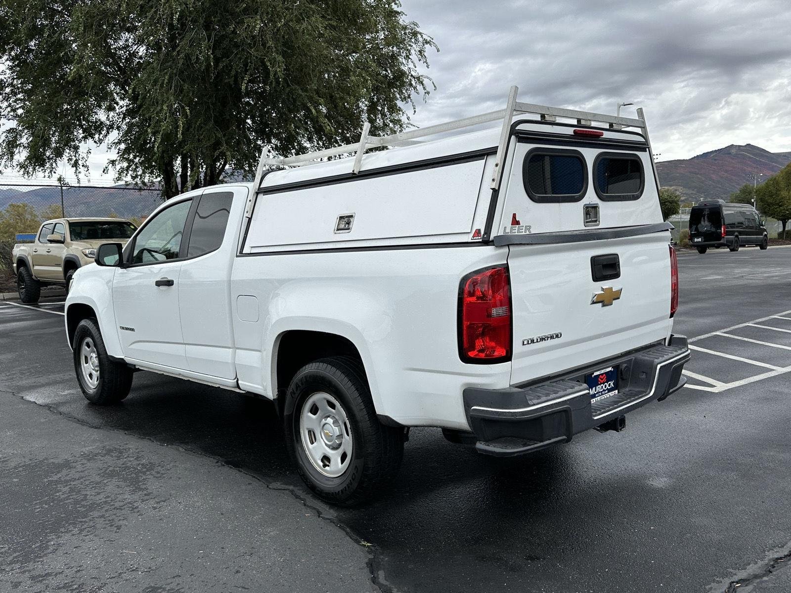 Used 2016 SUMMIT WHITE Chevrolet 2WD WT image 19