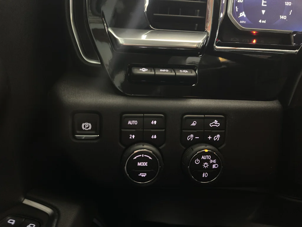 2026 Chevrolet Silverado 1500 LTZ - Photo 33