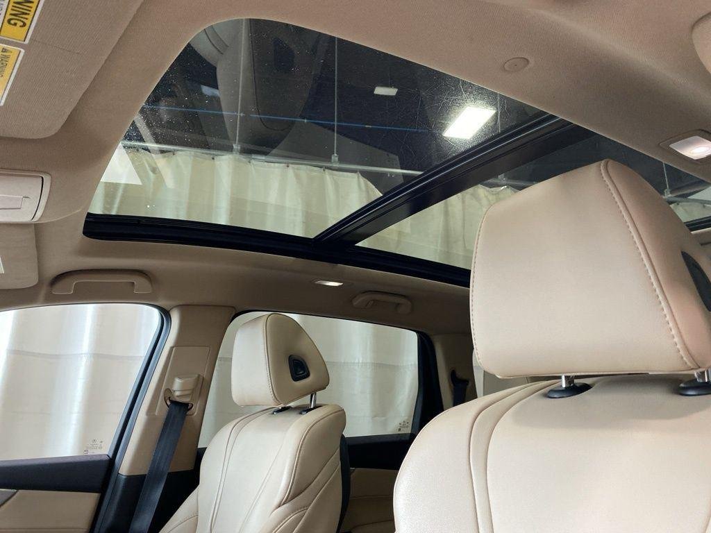 Used 2023 Platinum White Pearl Acura 3.5L image 2