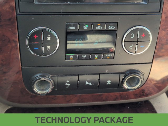 Used 2011 Blue Chevrolet LTZ image 19