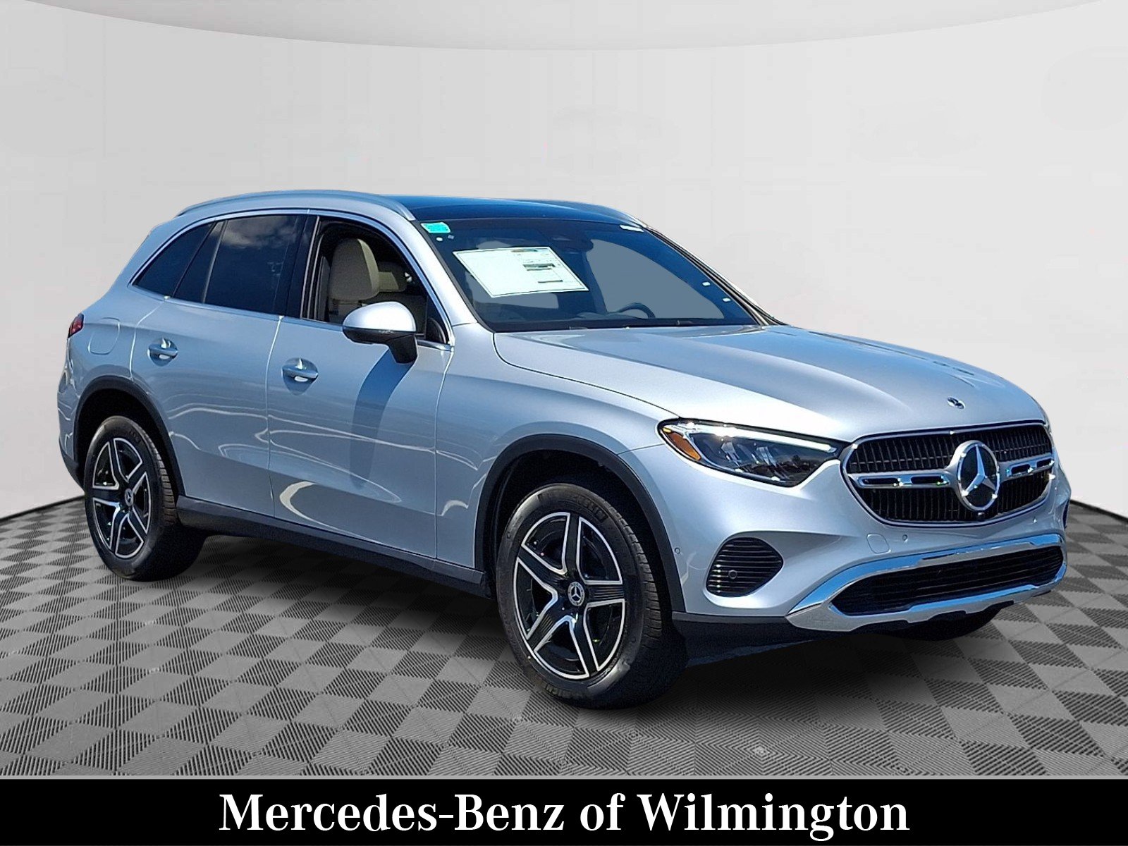 2026 Mercedes-Benz GLC