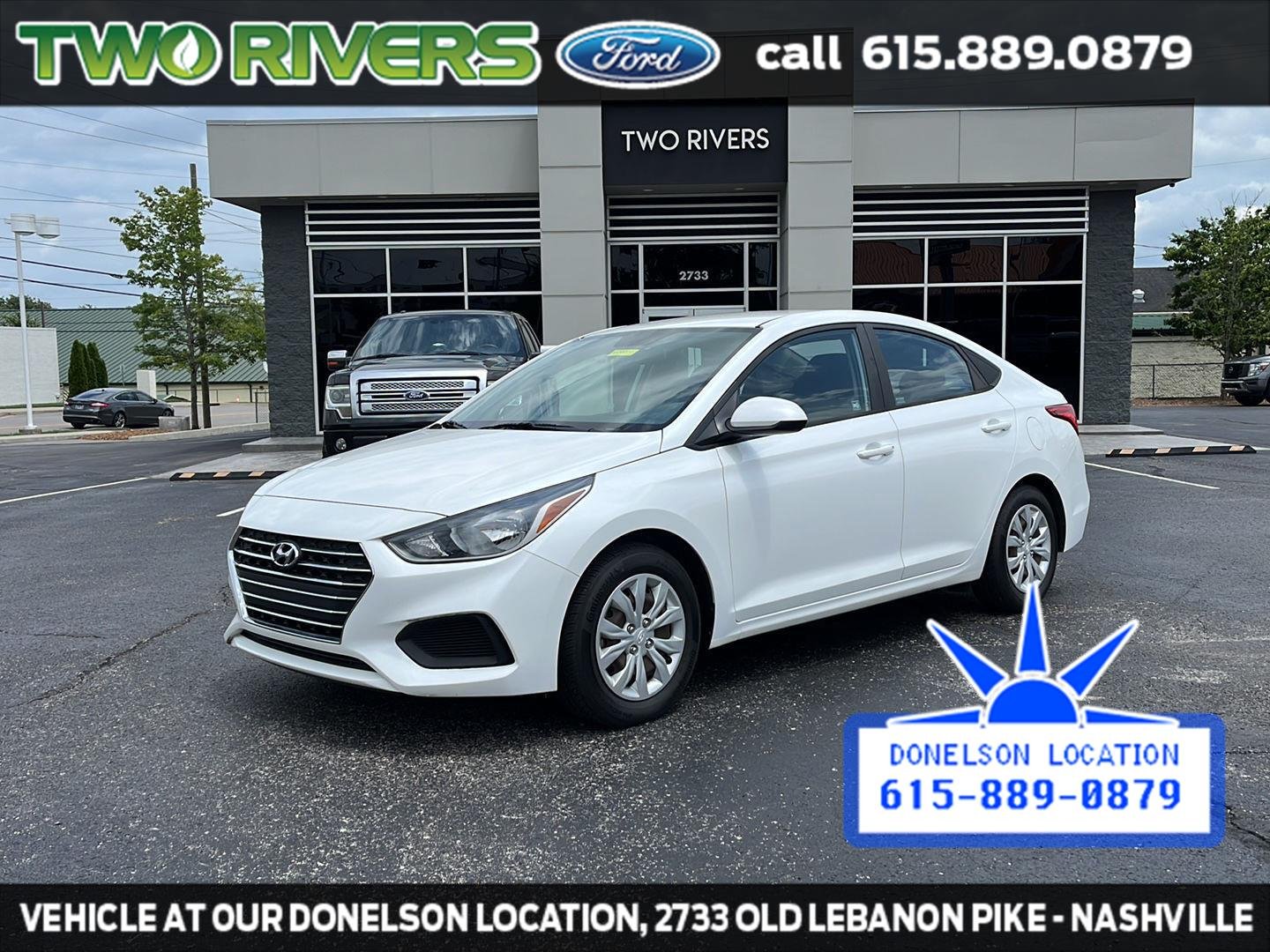 Used 2020 Frost White Pearl Hyundai SE image 1