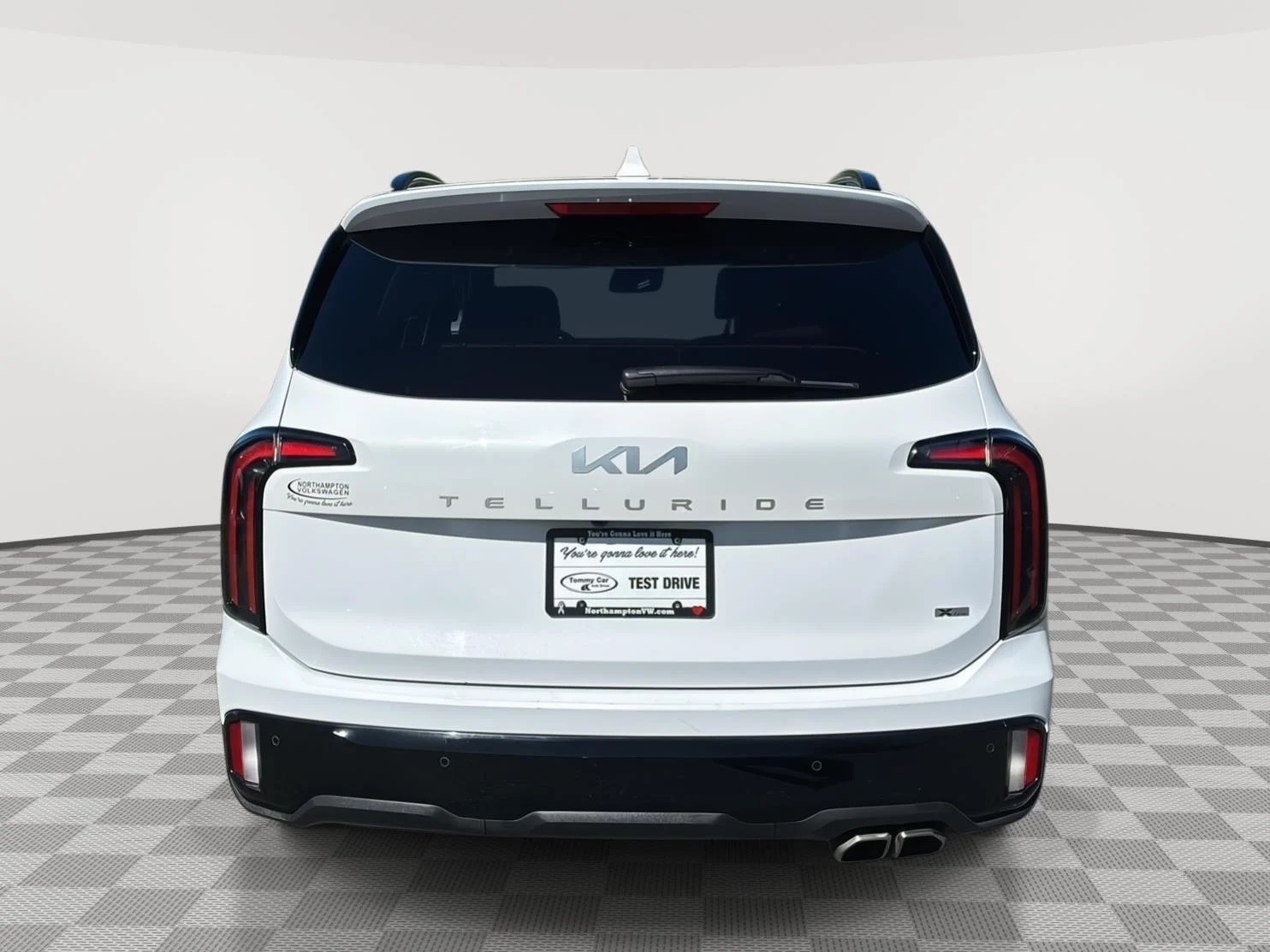 Used 2024 Glacial White Pearl Kia SX X-Line image 6