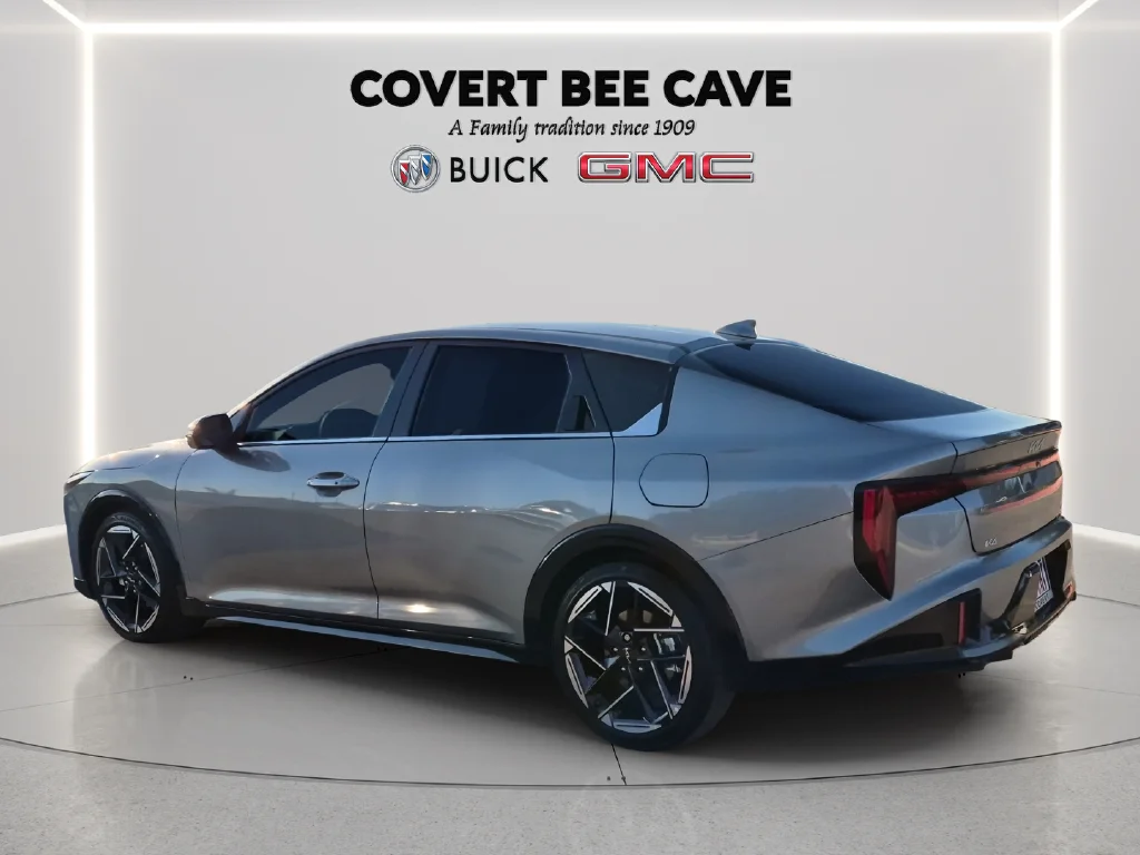 Used 2025 Gray Kia GT-Line image 5