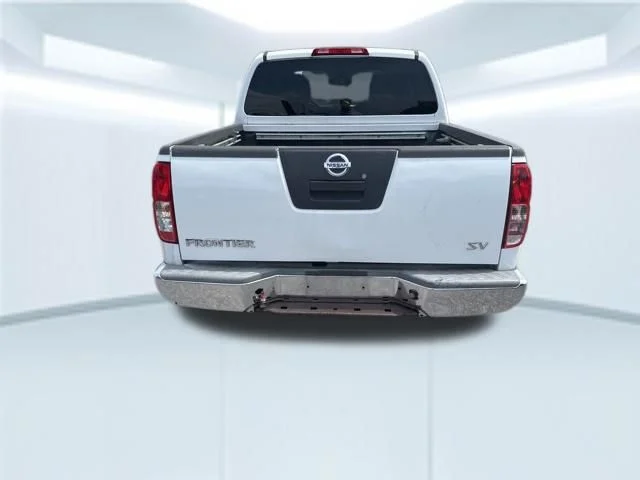 Used 2012 White Nissan SV image 7