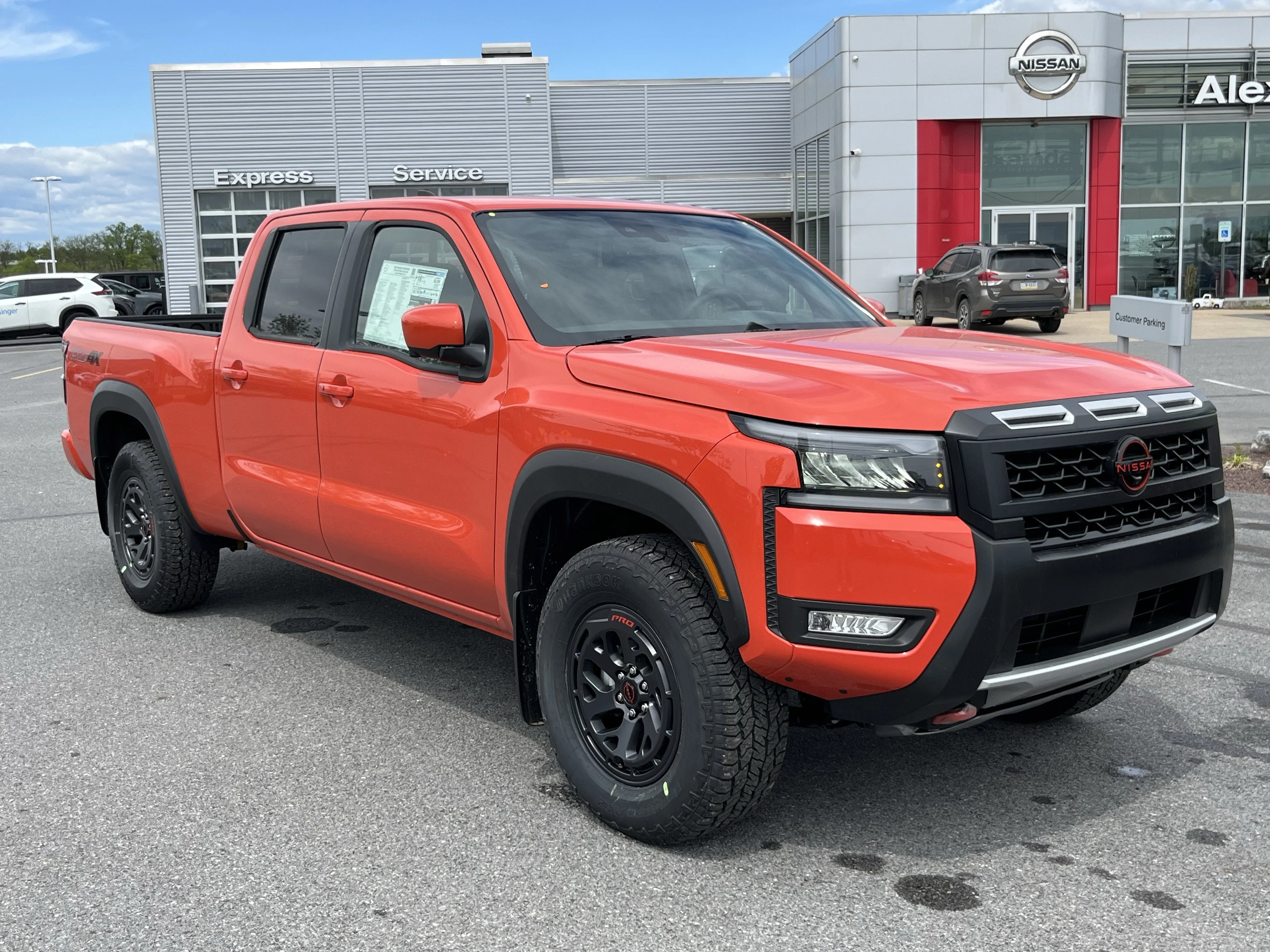 2026 Nissan Frontier PRO-4X Crew Cab 4X4 LWB's photo