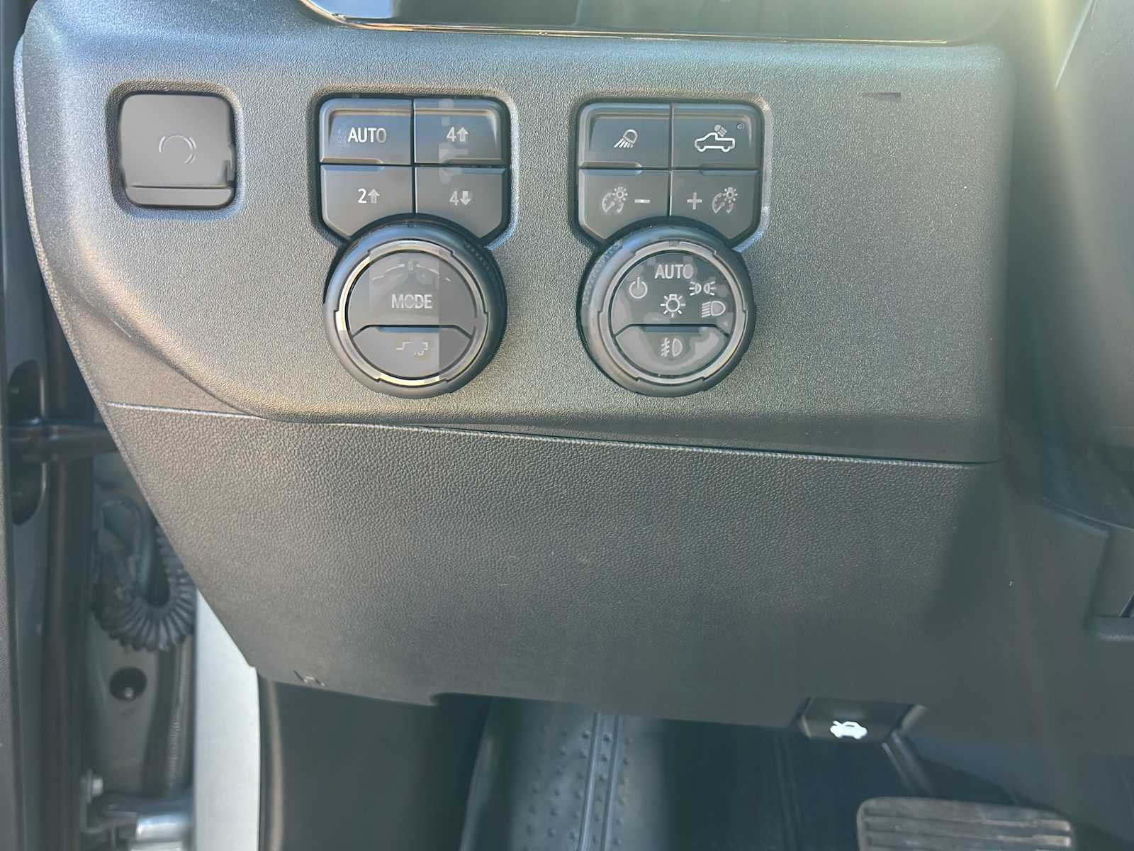 2023 Chevrolet Silverado 1500 ZR2 - Photo 14