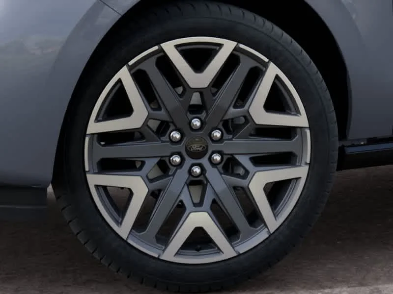 New 2027 Glacier Gray Metallic Tri-Coat Ford MAX Platinum image 19