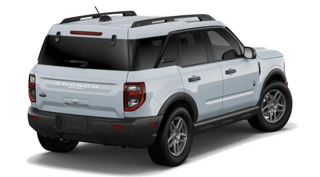 New 2026 Space White Metallic Ford Big Bend image 3