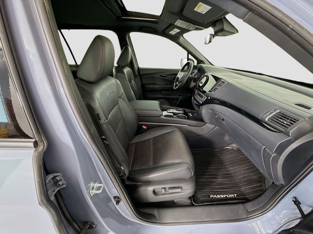 2025 Honda Passport Black Edition - Photo 20